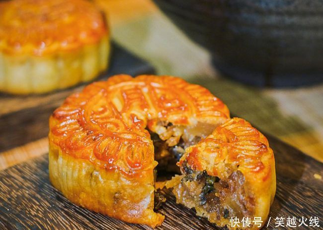 五仁|中秋不正经的月饼来了,五仁太落后了,看看油泼辣子和十仁月饼!