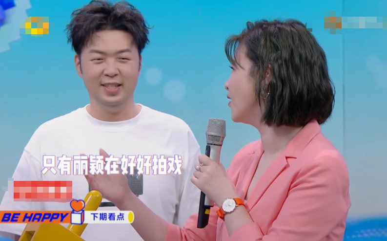  同台|赵丽颖李冰冰同台，杜华当面却只夸赵丽颖，李冰冰的反应看出情商