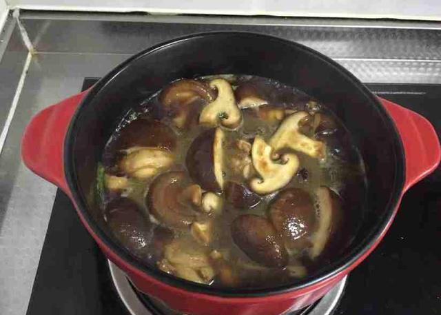  翻倍|它和鸡肉是“天生一对”，在家里经常这样吃，它们搭配营养翻倍！