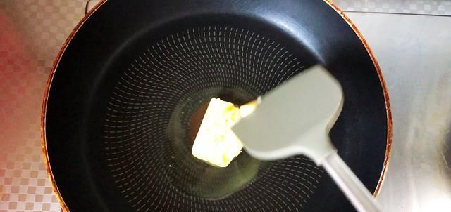  意大利|番茄虾仁意大利面，孩子想吃意大利面不用买，简单营养自己做