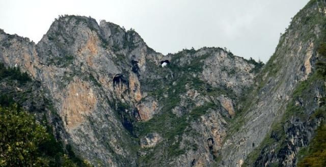 神山|无深度不云南——丽江巴拉神山徒步穿越攻略