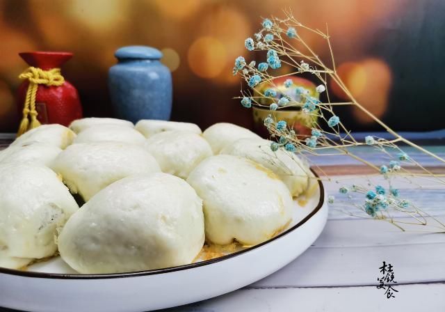 地道|掌握这4点,在家也能做出地道水煎包,馅大皮薄焦香酥脆吃不够