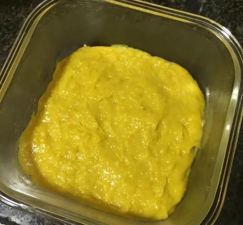  好吃|好吃的南瓜椰蓉小方，方便快手，这个季节吃正好