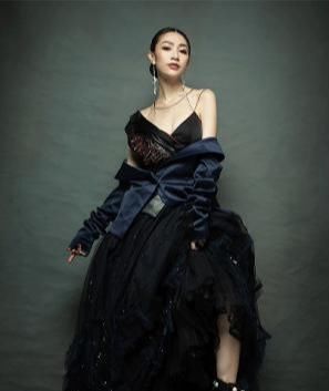  港姐|2019港姐冠军零工作成“失踪人口”，称休息是为了走更长的路