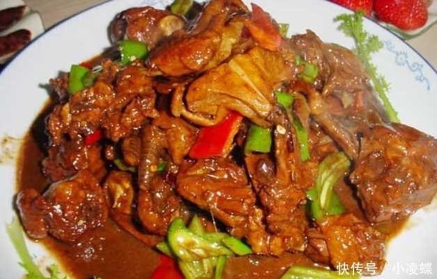 外卖|第一次带女朋友回家,妈妈做四个拿手菜,女朋友却叫了外卖