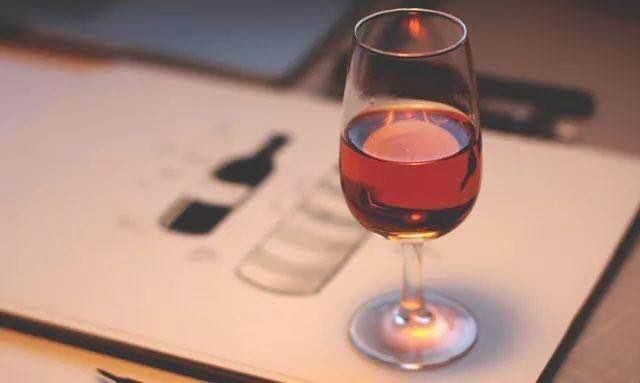 作用|黄河风物|女人喝红酒这么多好处,难怪明星都爱喝哦