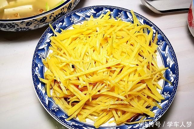 明天|朋友来做客,我做了6个菜招待,朋友这么好吃,明天还想来