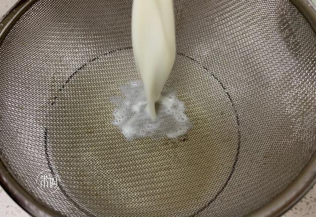  浪费|喝不完的豆浆别浪费，多加1食材，细腻嫩滑又好吃，营养更丰富