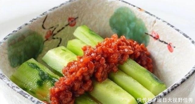 食物|女性不想成黄脸婆,推荐常吃3种食物,营养丰富,身体棒棒哒!