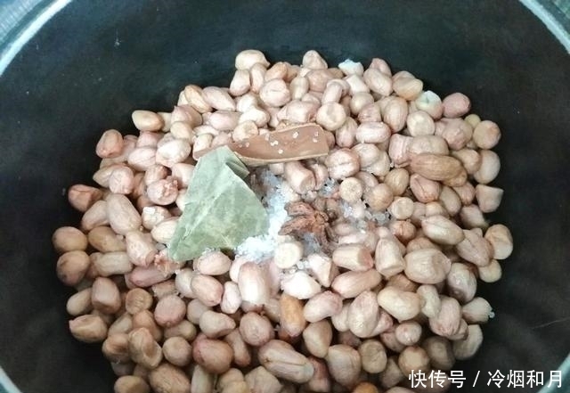 过节|过节聚餐饮食太油腻,一份凉拌花生米,解腻去油,下酒比酱牛肉好