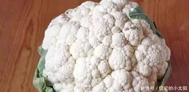  面粉|这才是煎饼果子最好吃的做法,煎饼香,果子酥,比外面卖的还好吃