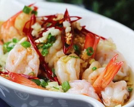  清洗干净之|七月还在做油焖大虾？不如将虾这样做，营养美味，鲜嫩可口