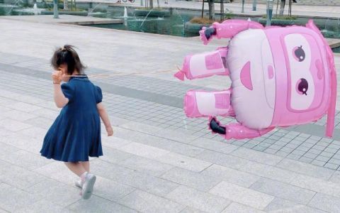  近照|孙怡晒近照自夸小仙女，细腰盈盈力破二胎传闻