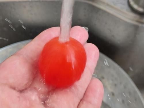 咸鸭蛋|如何保存生的咸鸭蛋黄?其实很简单,什么时候需要拿出来都可以