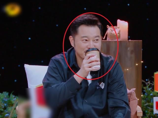  举动|胡可自曝谈吻戏经历，镜头转到丈夫脸上，沙溢的举动我服了