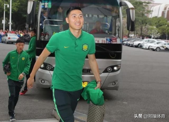  北京国安|看走眼？2000万+球队功勋，国安以为换来后防核心，却是定时炸弹