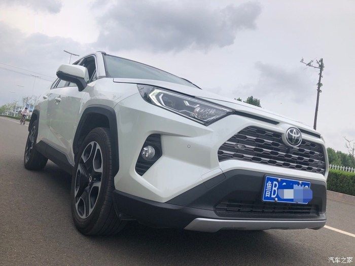  RAV4|初心不改，一眼万年，RAV4荣放提车半年使用有感