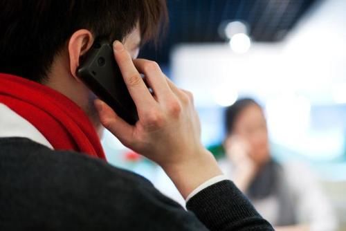  警惕|警惕！女大学生家中刚脱贫就遭电话诈骗37万，连环诈骗防不胜防