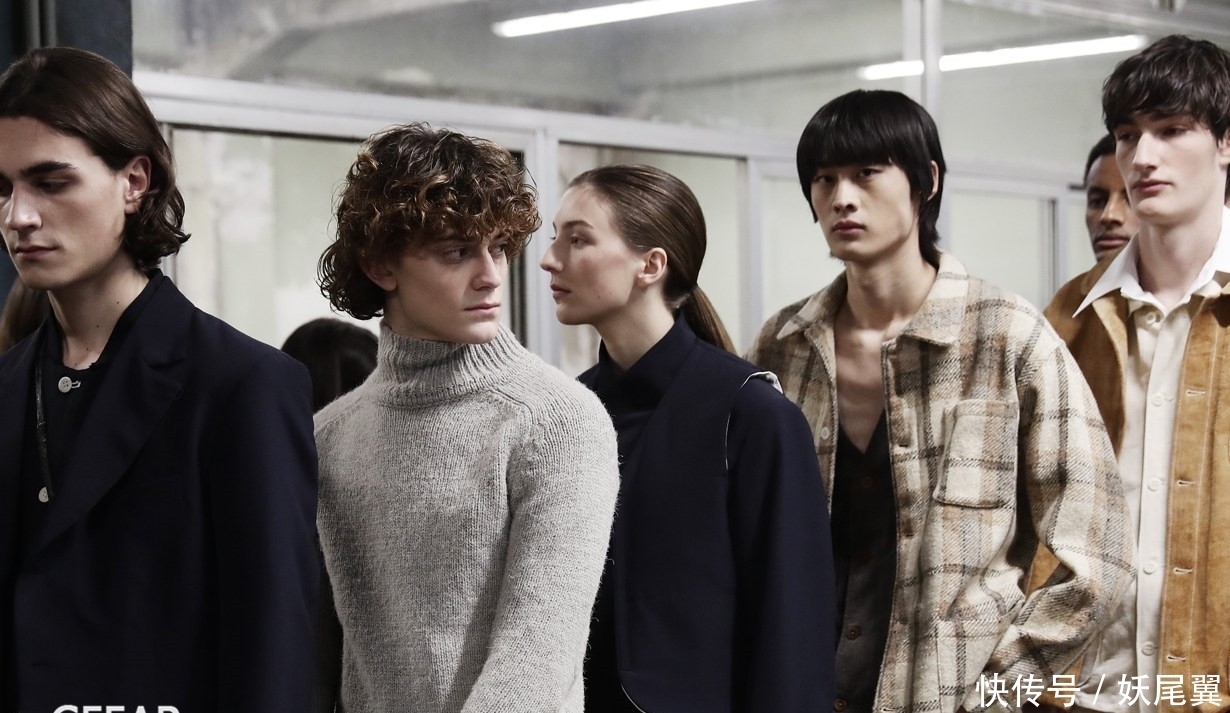 男装|时尚冷知识:男装周登场了,但为什么里面会也有女装?