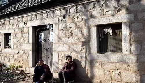  中无贤妻|“久病床前无孝子”下半句鲜为人知，却真的很现实