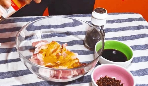  焦香|超详细的川味酥肉的家常做法，酥脆不回软，外酥里嫩焦香可口