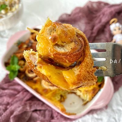  烤蛋奶|培根芝士吐司烤蛋奶