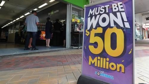 遵守|夫妇中2260万大奖一夜暴富,遵守承诺分给亲戚1000万