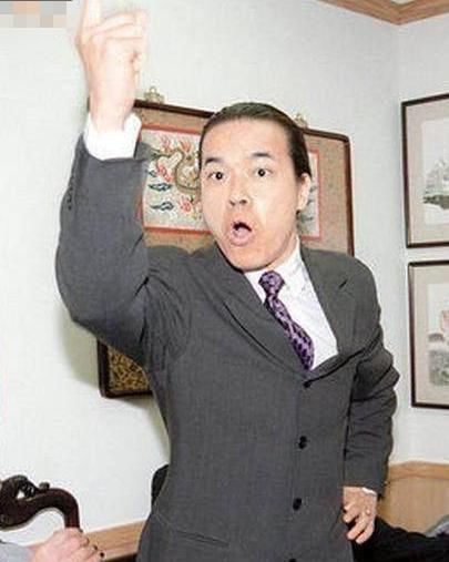  佛门|他曾是著名主持人，被富婆“包养”10年，因痛失所爱进入佛门