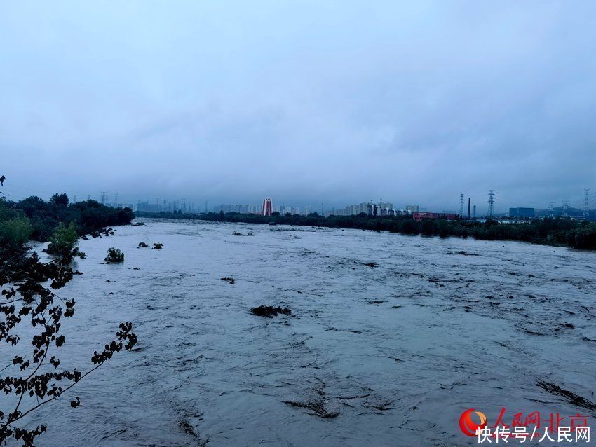 局部地区洪水等次生灾害风险仍较大 北京暴雨最新动态一览