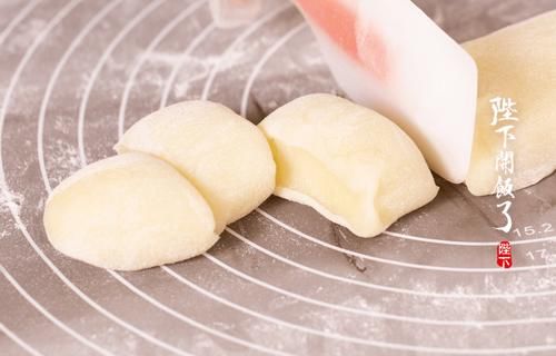 一蒸一揉|? 这网红甜品比你想象中简单 100 倍！一蒸一揉一包就搞定！