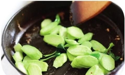 牛肉|教你一个炒牛肉的经典搭配,牛肉又嫩又滑,大人小孩都爱吃