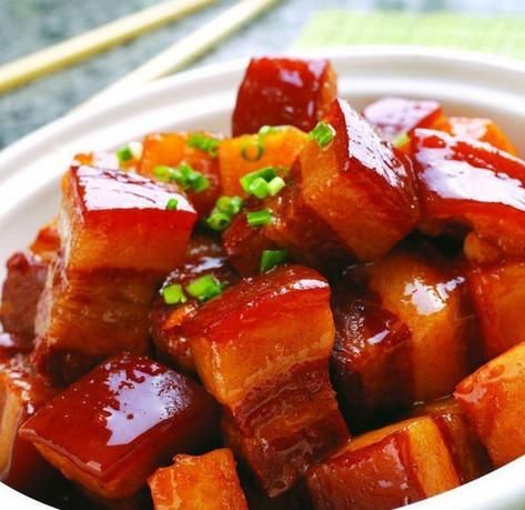  家常红烧|红烧肉口味众多，口味上南北之间还有差异，你是喜欢哪种口味呢？