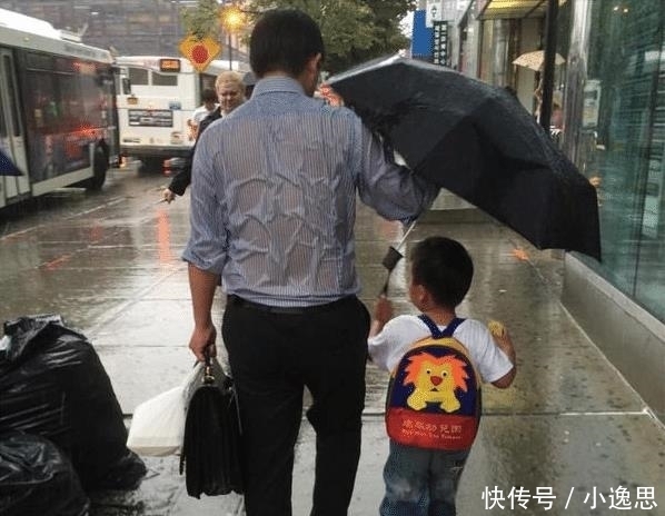  司法程序|“雨伞爸爸”的照片被用到了白酒广告上, 伞爸怒了, 走司法程序!