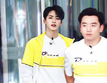  身份|奔跑吧迎来三大男团女团的成员，蔡徐坤却没有加入其中，终究是身份不同了