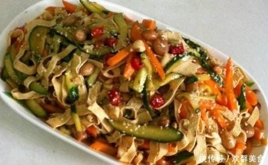 调料|做凉拌菜时,记得加上两味“调料”,不管什么菜,味道立马变好