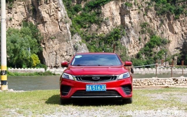 综合|符合年轻人的口味,但三缸会成为阻碍吗?吉利缤瑞综合实力解析