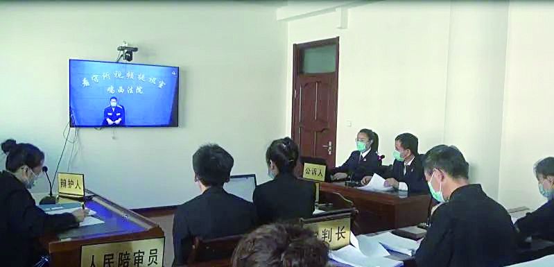  害公共安全罪|与妻子吵架从7楼扔杂物 鸡西一男子获刑一年半