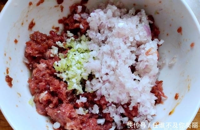 想要|想要肉馅细腻鲜嫩有弹性，一定要加点它，不管是饺子馄饨都好吃