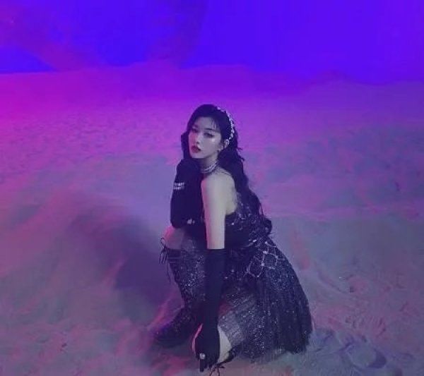  THE9|THE9八月下行程，许佳琪喻言孔雪儿行程少，而陆柯燃谢可寅却让人意外