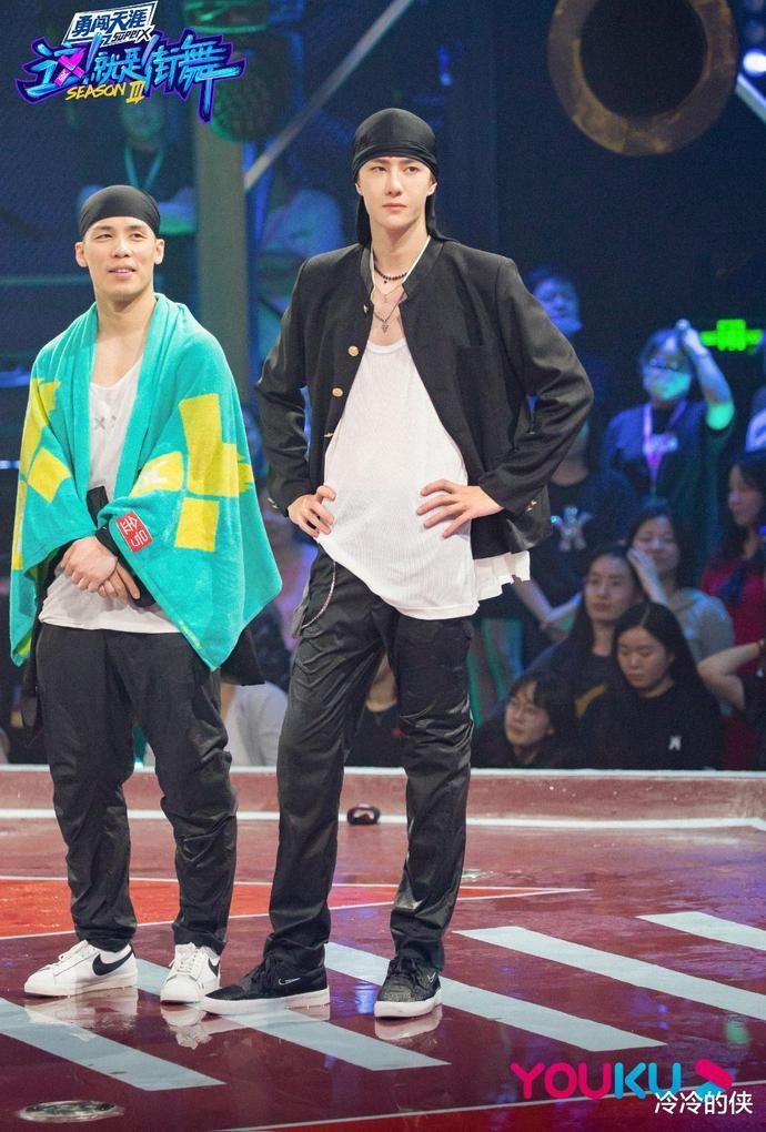  之间|“这就是街舞3”即将更新，王一博高难度动作编舞，王嘉尔暖心安慰队员