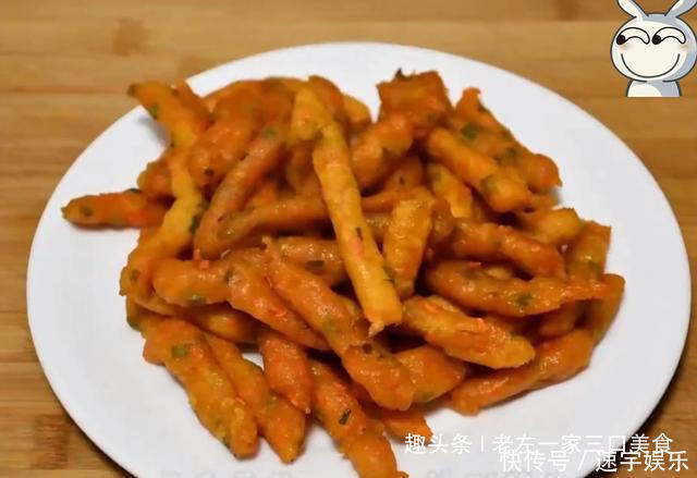 简单|南瓜别做南瓜饼了,教你1个新吃法,简单又美味,上桌瞬间被抢光