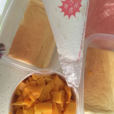 盒子|芒果奶油盒子蛋糕