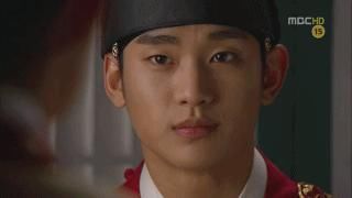 金秀贤|金秀贤 8 块腹肌手感怎么样?只有她知道