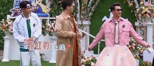  关系|跑男郑恺“罢录”摔衣服！老成员的眼神成亮点，关系好坏一看便知