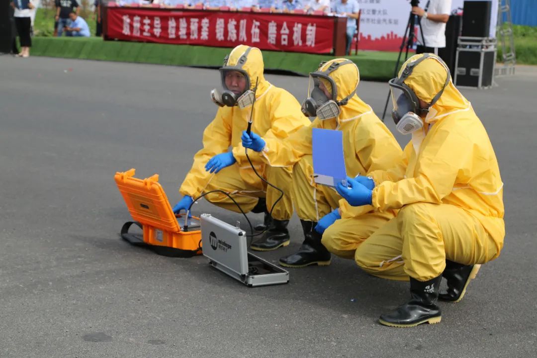  厅交警总队|惊险！孟吉交界三车“相撞”，原来是在演练！