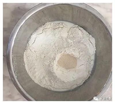 沙拉|芝士沙拉香肠蛋汉堡，自己动手做的汉堡包，吃起来特别香