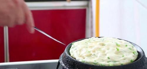  不用|教你做家常葱花饼，不用油酥，个个酥脆又起层，比买的都好吃