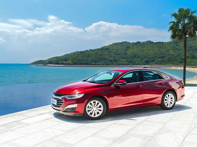 级车|四缸回归/9AT加持,15万预算买B级车就选它,试驾迈锐宝XL 535T