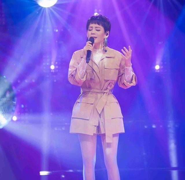  观看|一定要看钟楚曦檀健次的合作舞台！抹口红ending pose反复观看一百遍