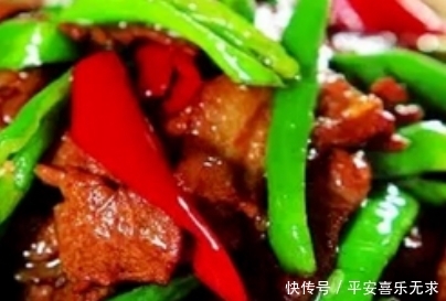 维生素A|出锅色泽漂亮超有食欲,鲜辣干香,汤汁下饭,爷俩吃的那叫一个香